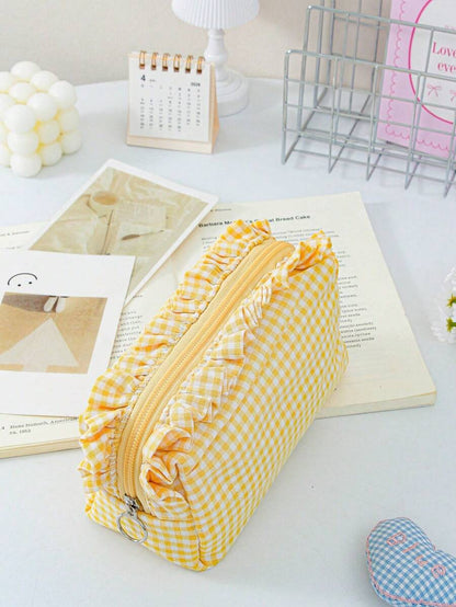 Ruffled Plaid Travel Makeup Pouch